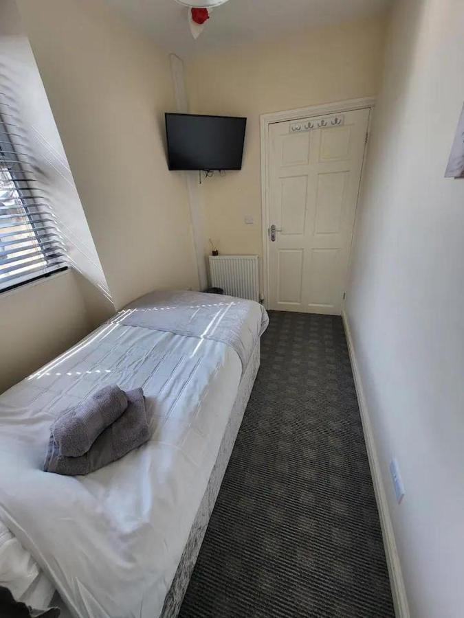 Dublin Packet - Single Room 3 Holyhead Buitenkant foto